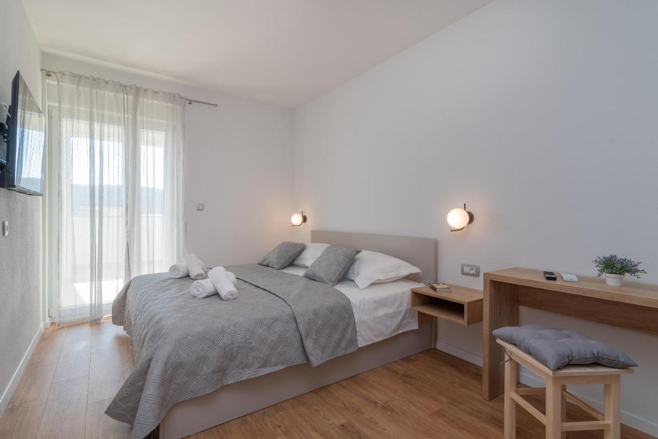 Olea Apartments 特罗吉尔 外观 照片