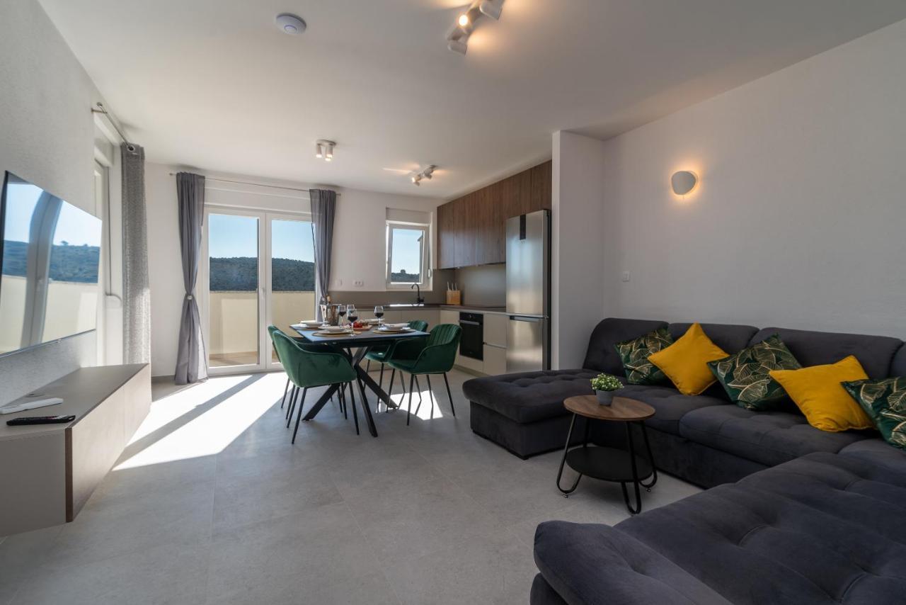 Olea Apartments 特罗吉尔 外观 照片