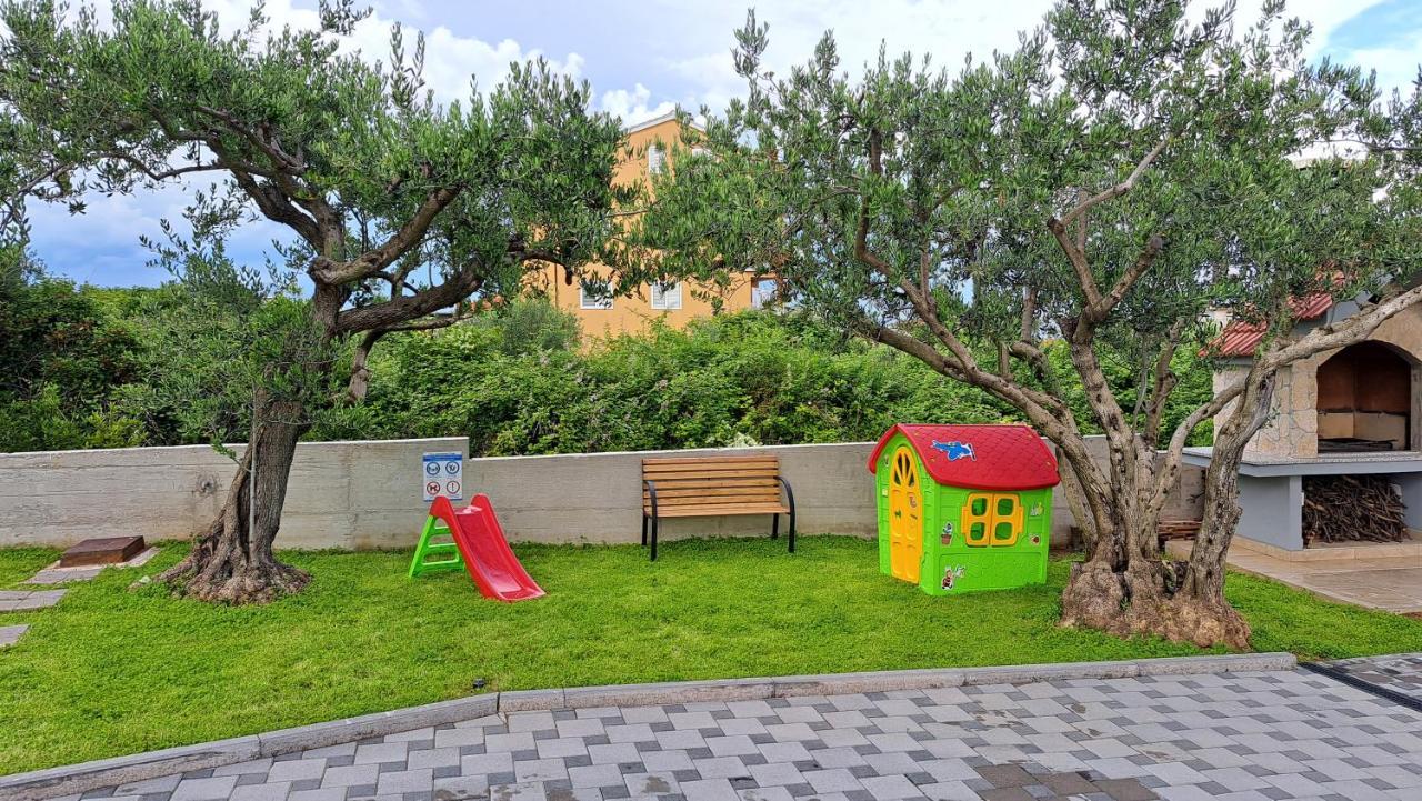 Olea Apartments 特罗吉尔 外观 照片